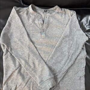 Uniqlo Heather Gray Knit Top